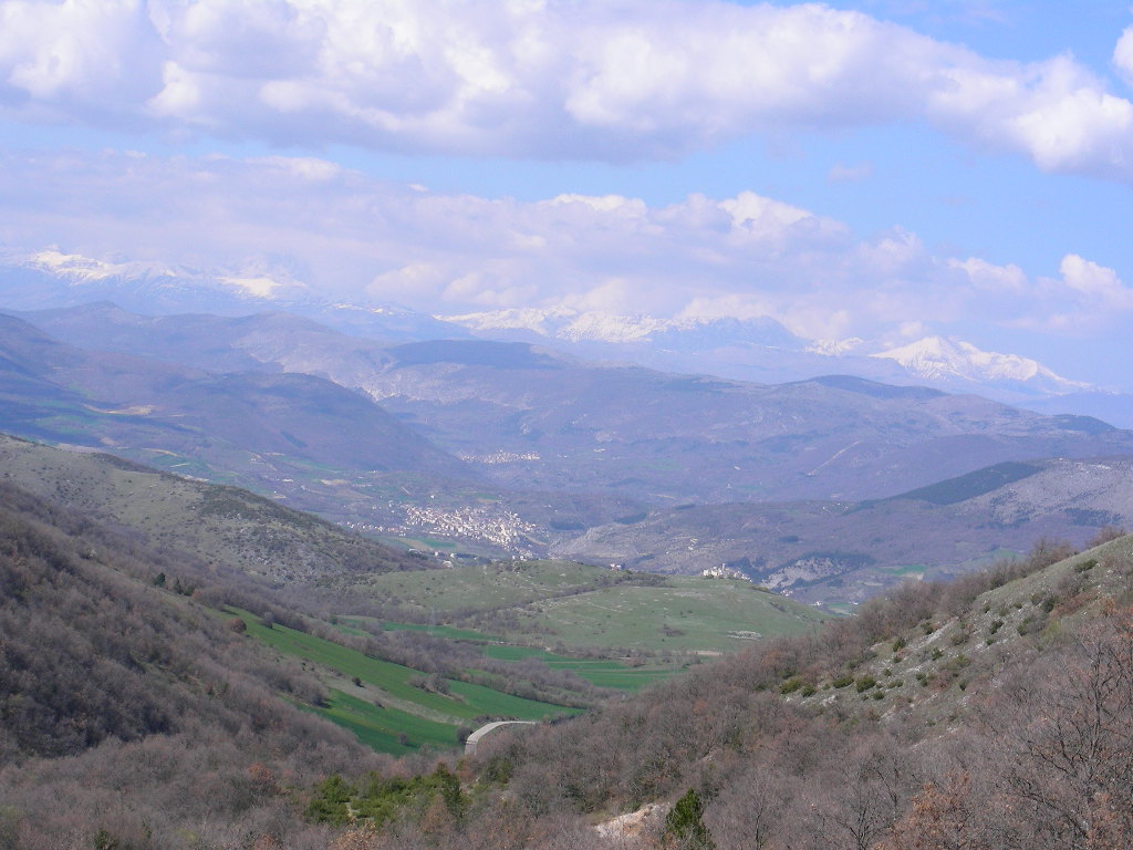 Valle Subequana ... e Castel Di Ieri  in Abruzzo